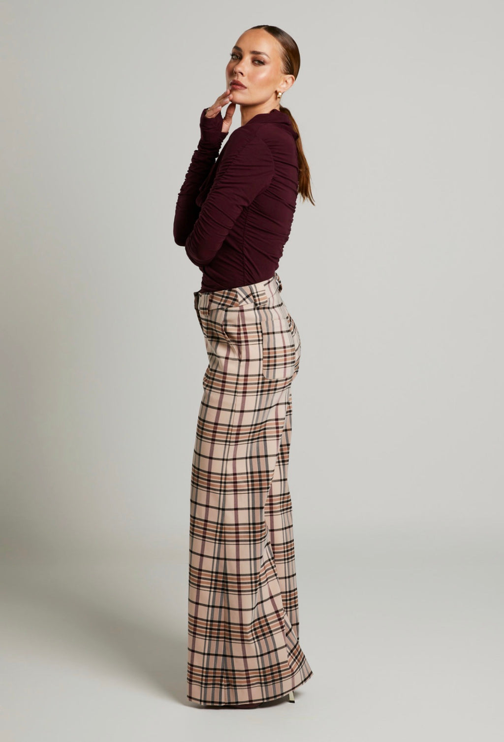 Check Maddix Wide Leg Pant
