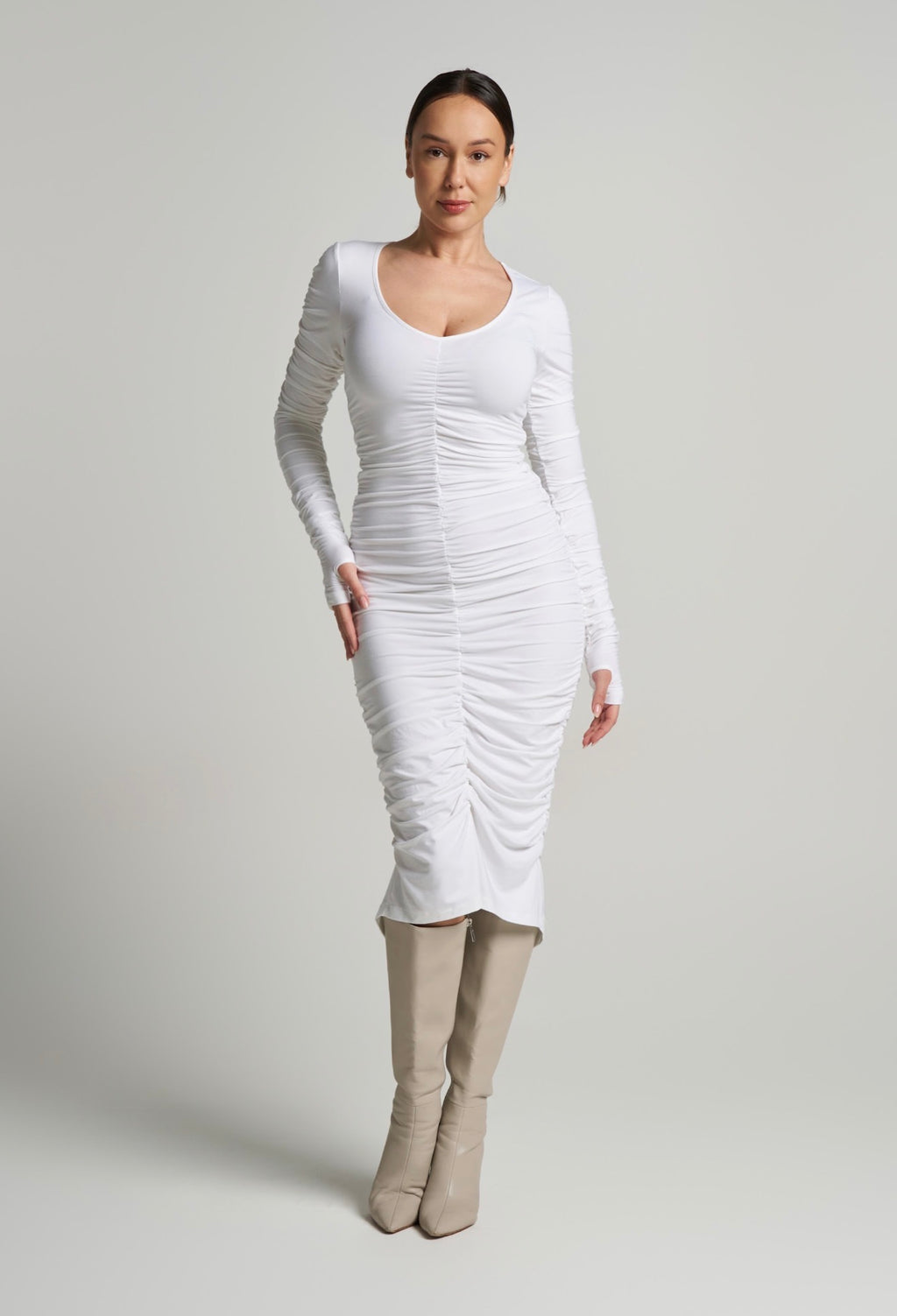 Viva Scoop Ruched Dress